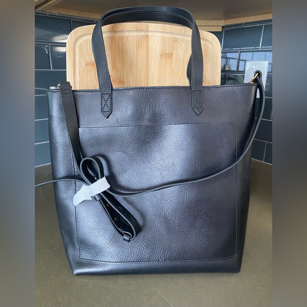Madewell The Zip-Top Medium Transport Tote NWT